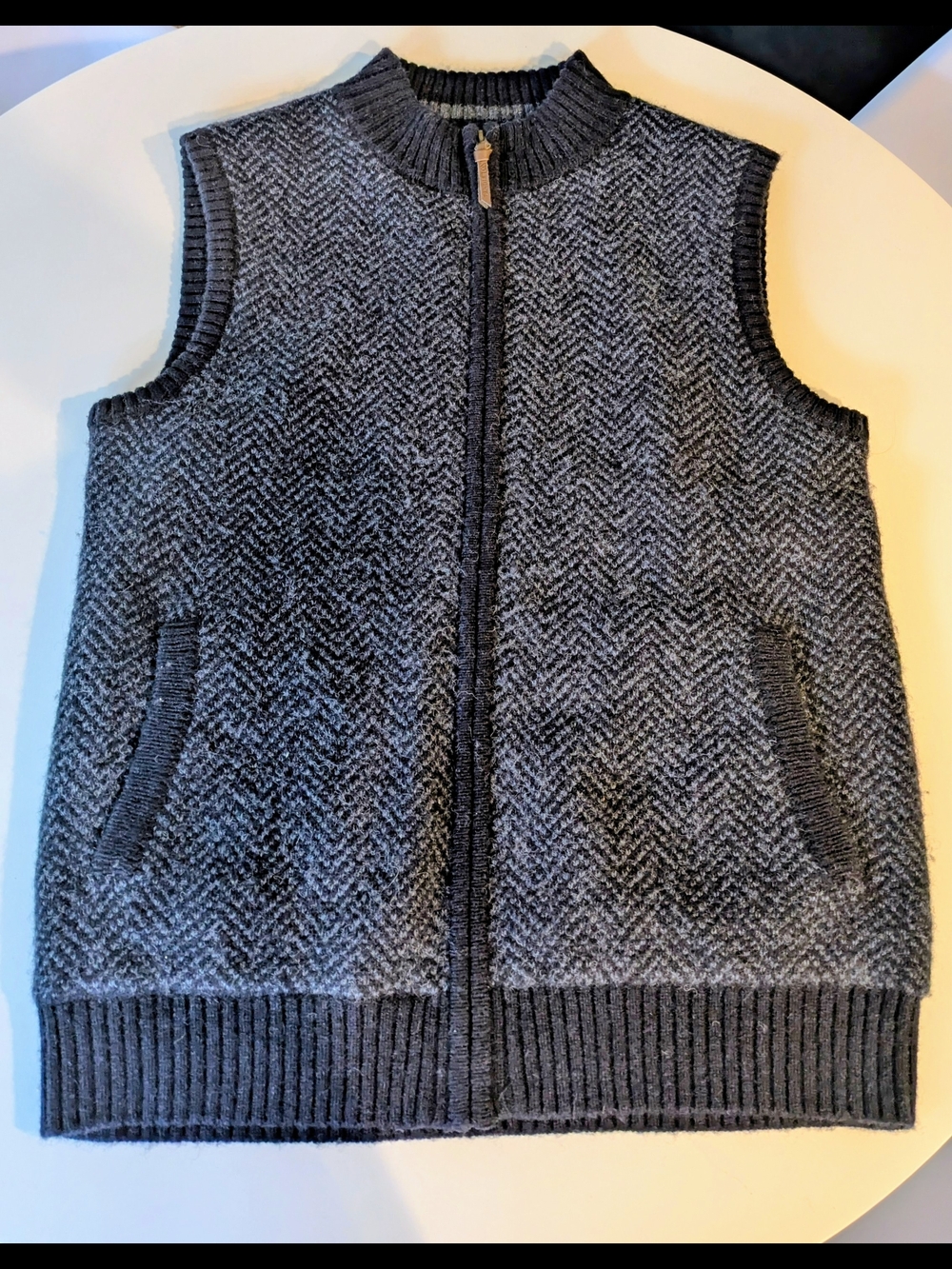 Pendleton Men's Wool Vest Navy Herringbone Small NWT
